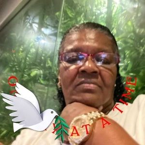 Meet your Posher, Sondra